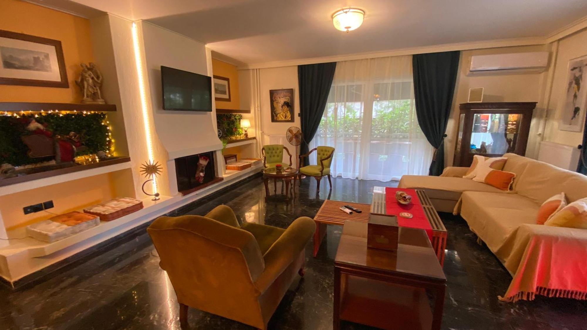 Sarakin'S Mansion Luxury Retreat Apartman Athén Kültér fotó